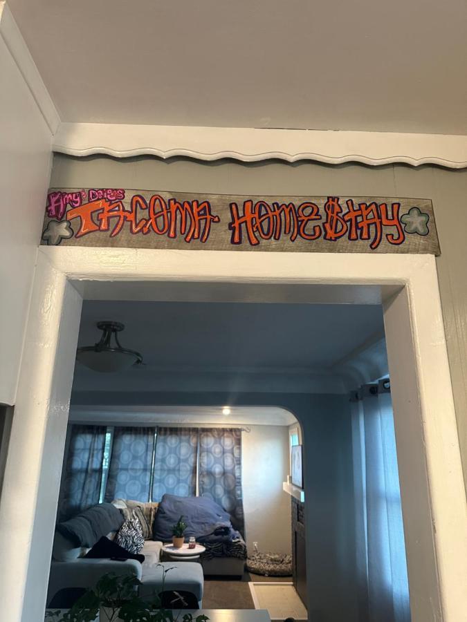 Tacoma Homestay- With Breakfast Included-Private Room Zewnętrze zdjęcie